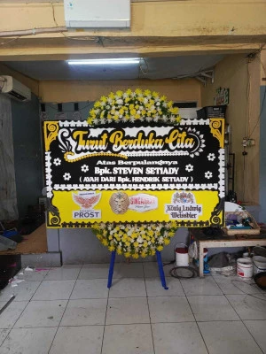 Papan Bunga di Kebon Besar